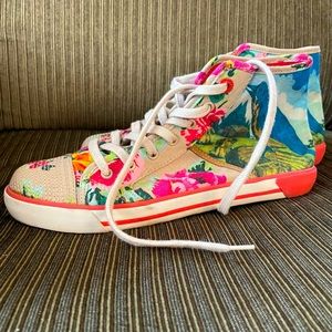 Tigerbear Republik Blue Bird Sneakers Hightops